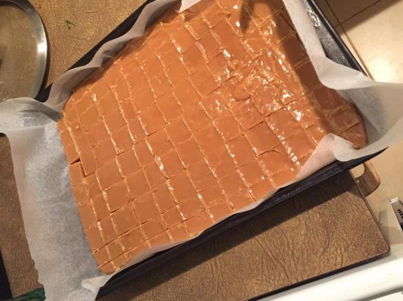 Scottish Tablet (Crumbly Caramel Fudge)