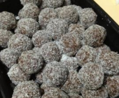 Raw food Balls