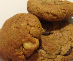 Gluten free walnut choc chip biscuits