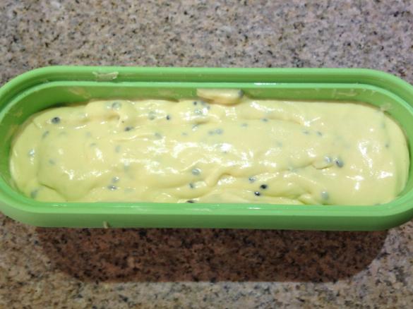 SIMPLE PASSION FRUIT ICE CREAM