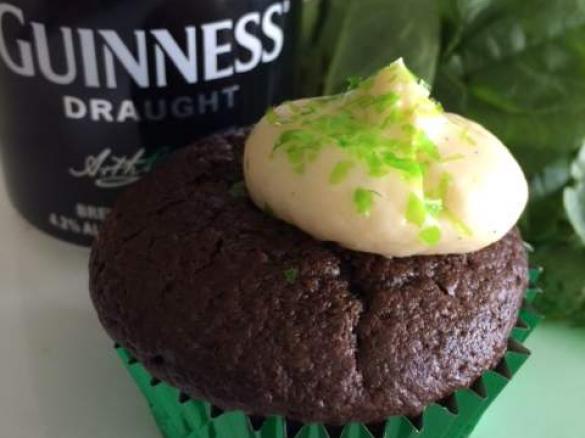 St. Patricks Day Chocolate, Guiness & Spinach Cup Cakes