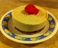 Raw Vegan Lemon Cheesecake