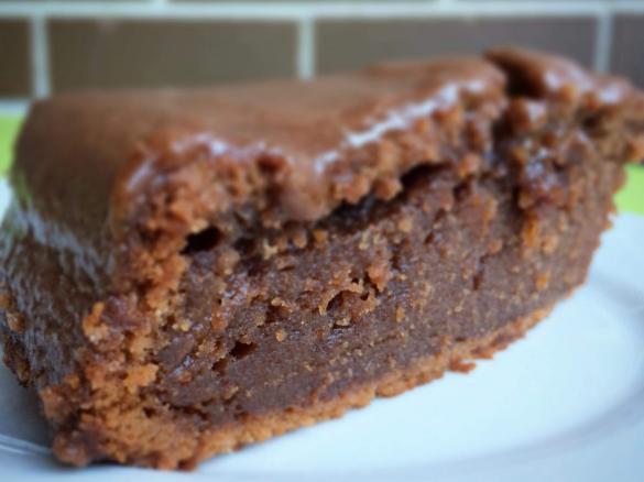 Sticky Apple Chocolate Cake