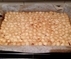 Julie's Caramel Macadamia Slice