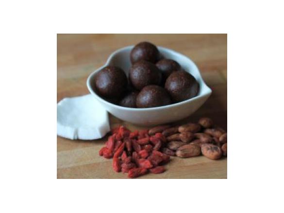 Fudgy raw cacao bean, date & goji treat balls