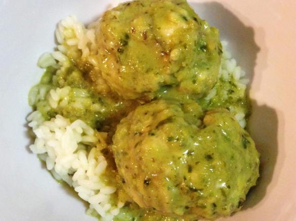 Green Chicken Curry Meatballs