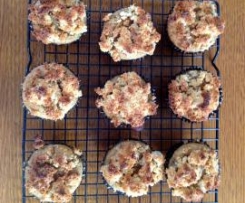 Hummingbird Cupcakes with Coconut crust