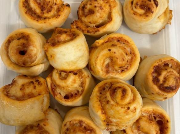 Pizza pinwheels