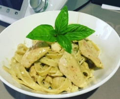 Creamy chicken and basil fettuccine