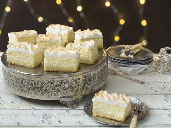 Cheesecake with meringue topping (Sernik Rosa)