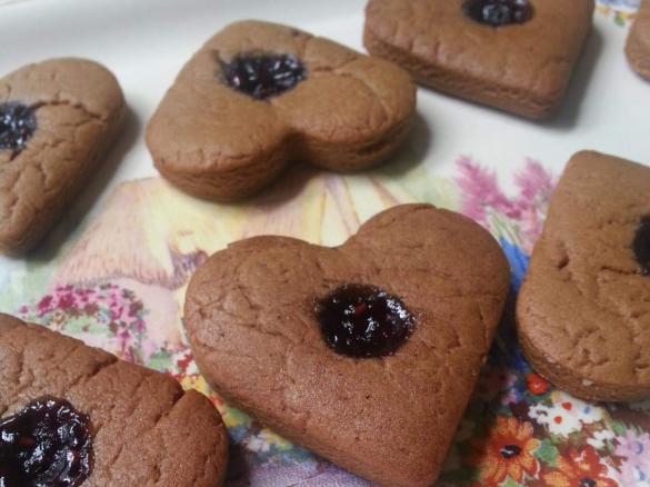 Lebkuchen - Traditional German Gingerbread Christmas Biscuit Treat