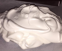 Egg Free Pavlova (made with Chick Pea Water)