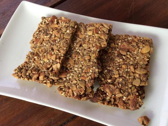 Seed and Nut crackers GF