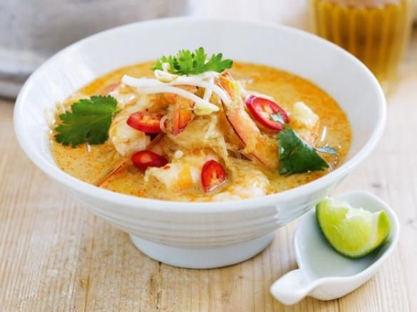 Prawn and vegetable laksa (for kids and adults)