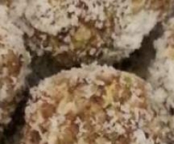 Raw Caramel Nut Balls