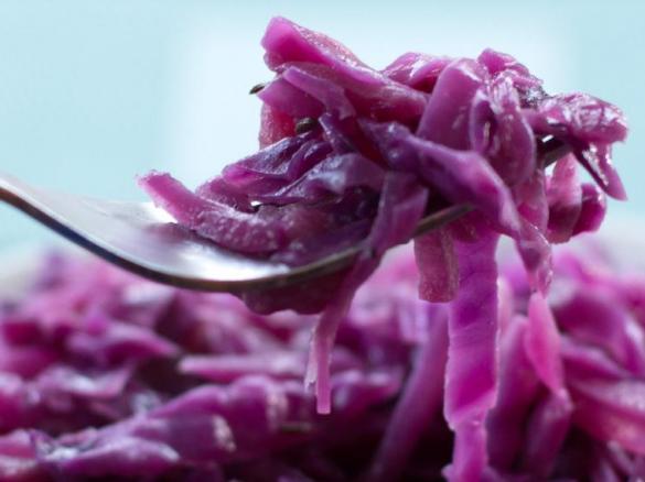 Oma's warm Red Cabbage with Apple