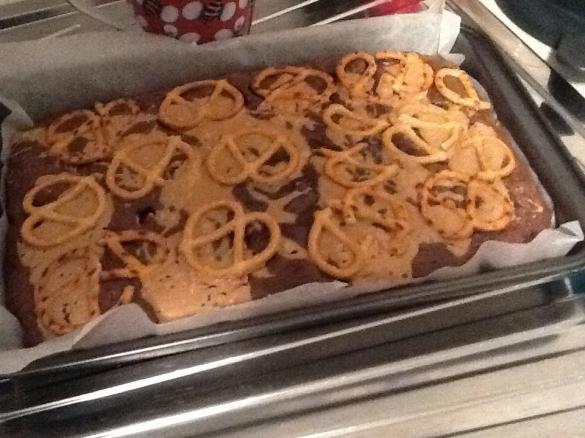 Peanut Butter Pretzel Brownies