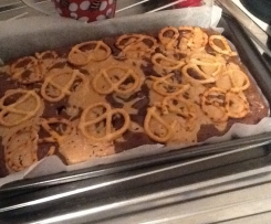 Peanut Butter Pretzel Brownies