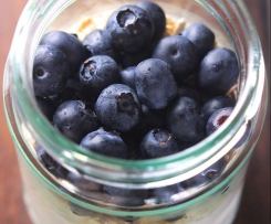 Blueberry overnight oats