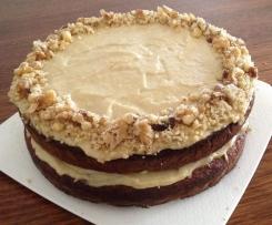 Carrot Cake with "Cream Cheese" Frosting (Gluten, Dairy and Refined Sugar Free)