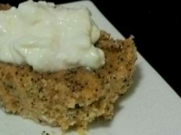 lemon poppy seed polenta cake (using stevia)