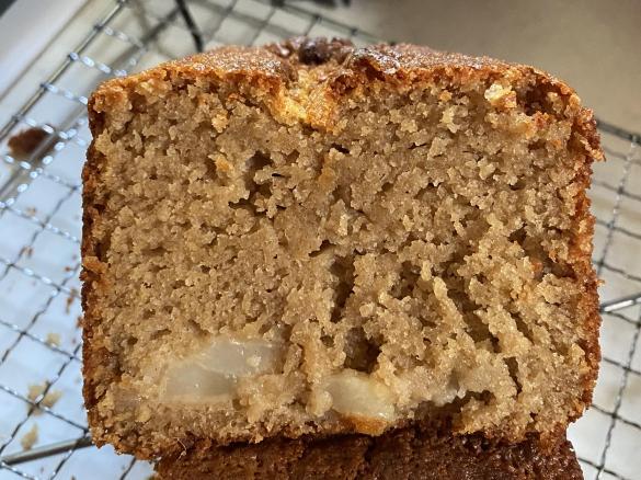Wendy's Spicy Pear and Banana Loaf