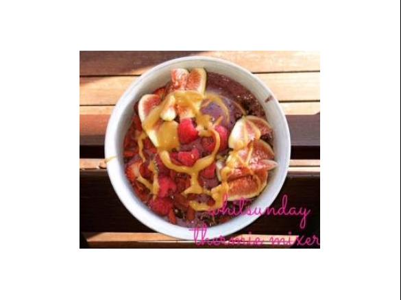 Raw Acai Breakfast Bowl 