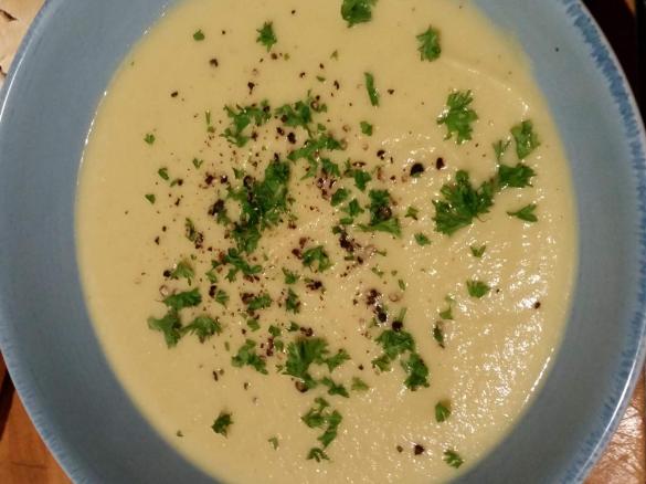 Cauliflower & Butter Bean Soup