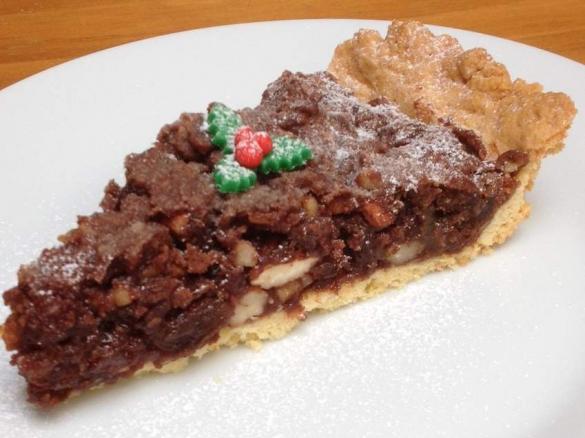 Pecan and Date Christmas Tart