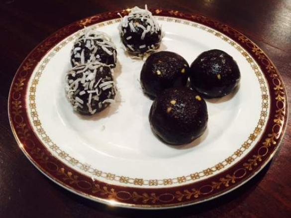 Protein Balls plus supergreens