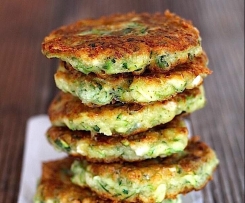 ZUCCHINI, FETA AND HERB FRITTERS GLUTEN FREE 