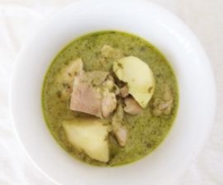 Green Chilli Chicken Curry