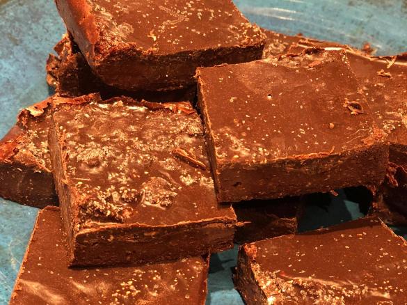 Heavenly Chocolate Fudge Protein Slice