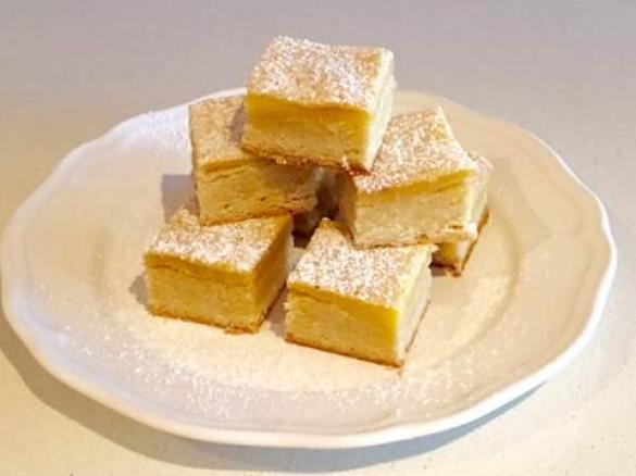 Creamy Lemon Biscuit Bars
