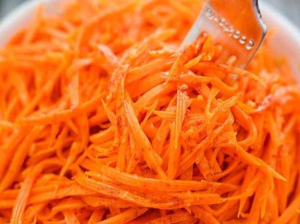 Chili Carrot Salad