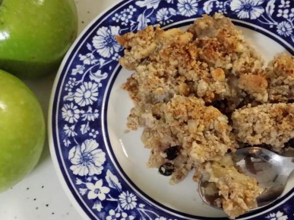 Apple & Coconut Crumble (Gluten & Dairy free)