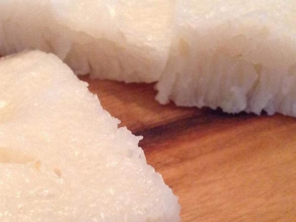 Bai Tang Guo ( white rice flour cake)