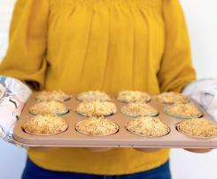 Lemon curd crumble muffins