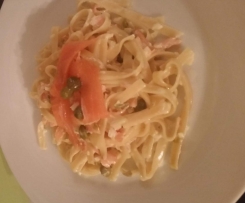  creamy smoked salmon and capers fettuccine 