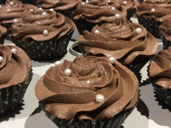 Chocolate butter  icing - Edmonds cookbook