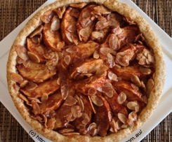 Baked Danish Apple Cheesecake