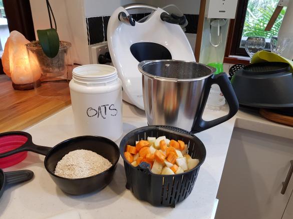 3 course baby meal (& no need to clean the thermie bowl between)