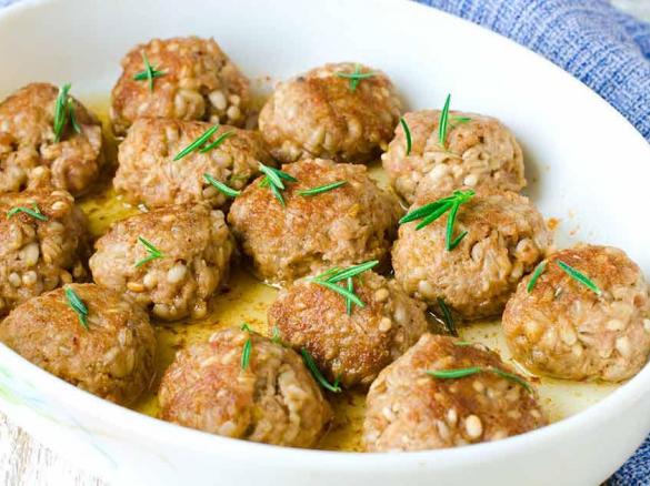 Pearl Barley Pork Meatballs