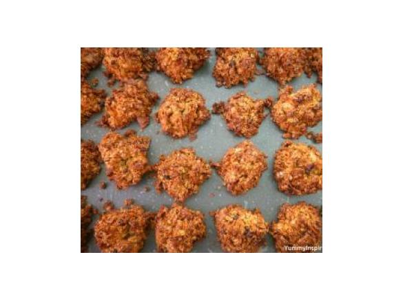 Quinoa, Oat & Coconut Cookies