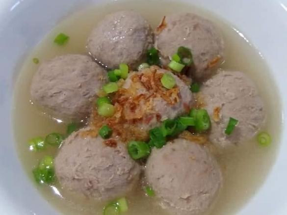 BASO SAPI (INDONESIAN MEAT BALLS)