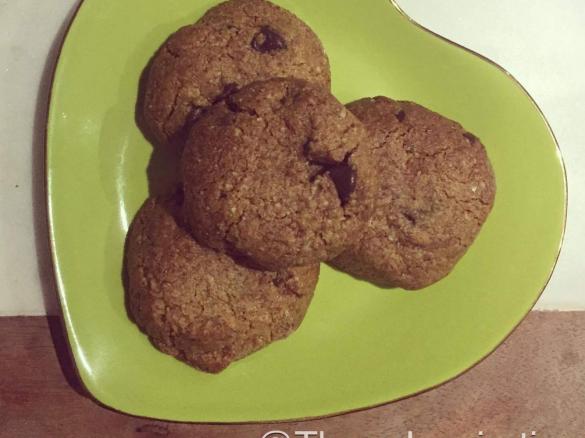 Easiest Almond Chocolate Chip Cookies GF DF - ThermInspiration 