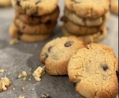 Keto Choc Chip Cookies