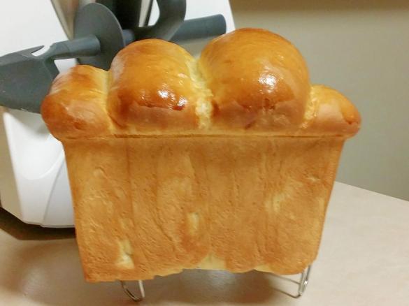 Milk Bread using Tangzhong