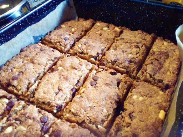 Crunchy Munchy Lunchbox Muesli Bars