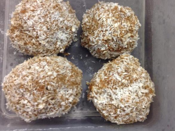 Carrot amaze-balls bliss balls 